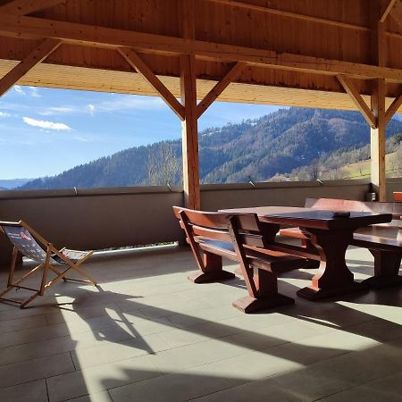 Gostilna Pension Blegos Поляне-над-Шкофьо Локо Екстер'єр фото