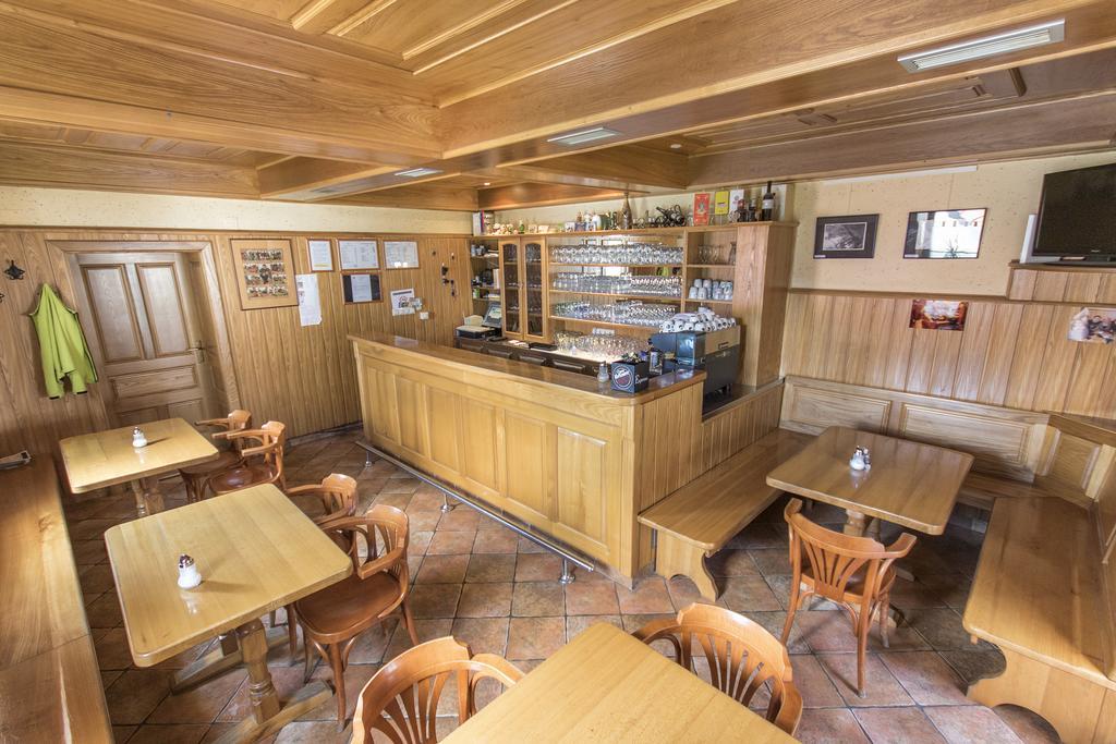 Gostilna Pension Blegos Поляне-над-Шкофьо Локо Екстер'єр фото