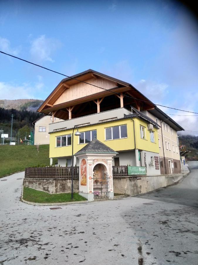 Gostilna Pension Blegos Поляне-над-Шкофьо Локо Екстер'єр фото